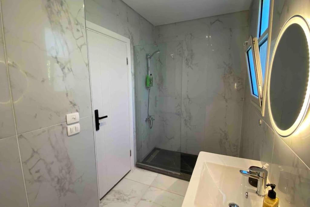 Baytona Apartment Qaryat Shakush Екстериор снимка