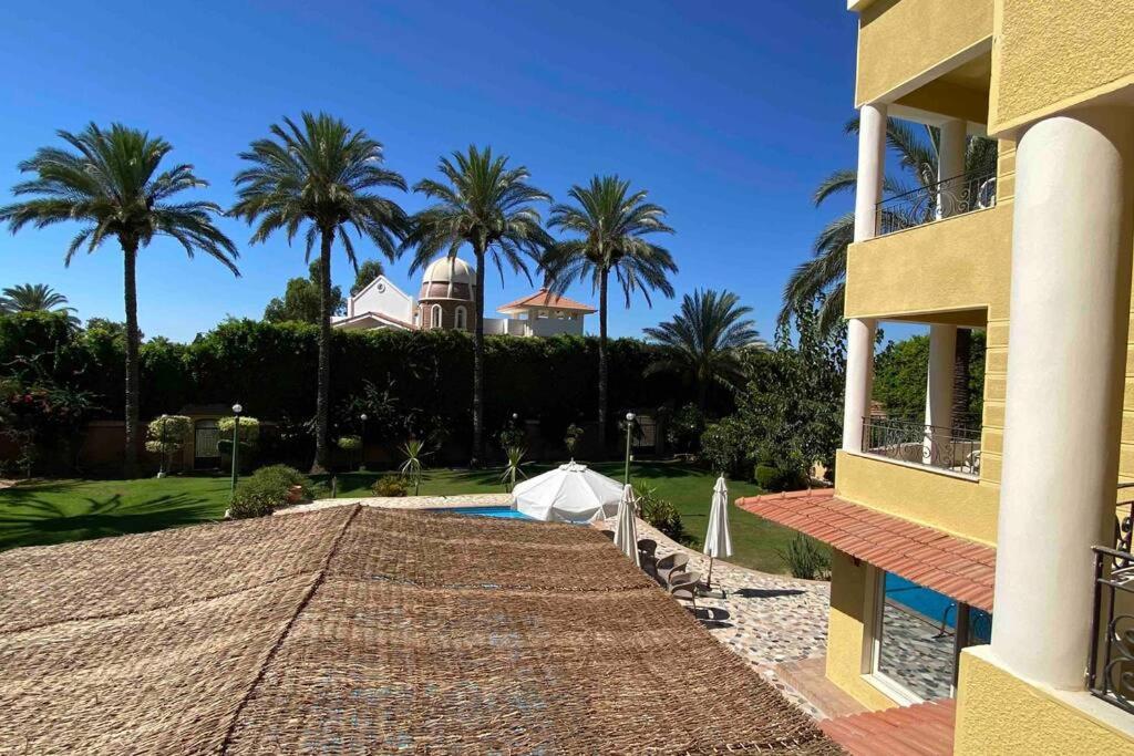 Baytona Apartment Qaryat Shakush Екстериор снимка